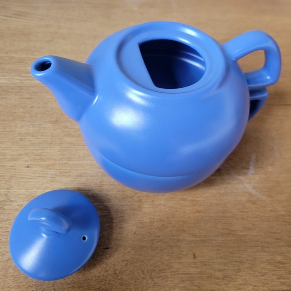 2003 Chantal 'Tea For One' Stacked Ceramic Teapot + Mug 13oz Blue - Picture 4 of 7